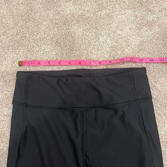 Under Armour Womens Compressions Cropped Black Workout Pant Size Small - Picture 8 of 9